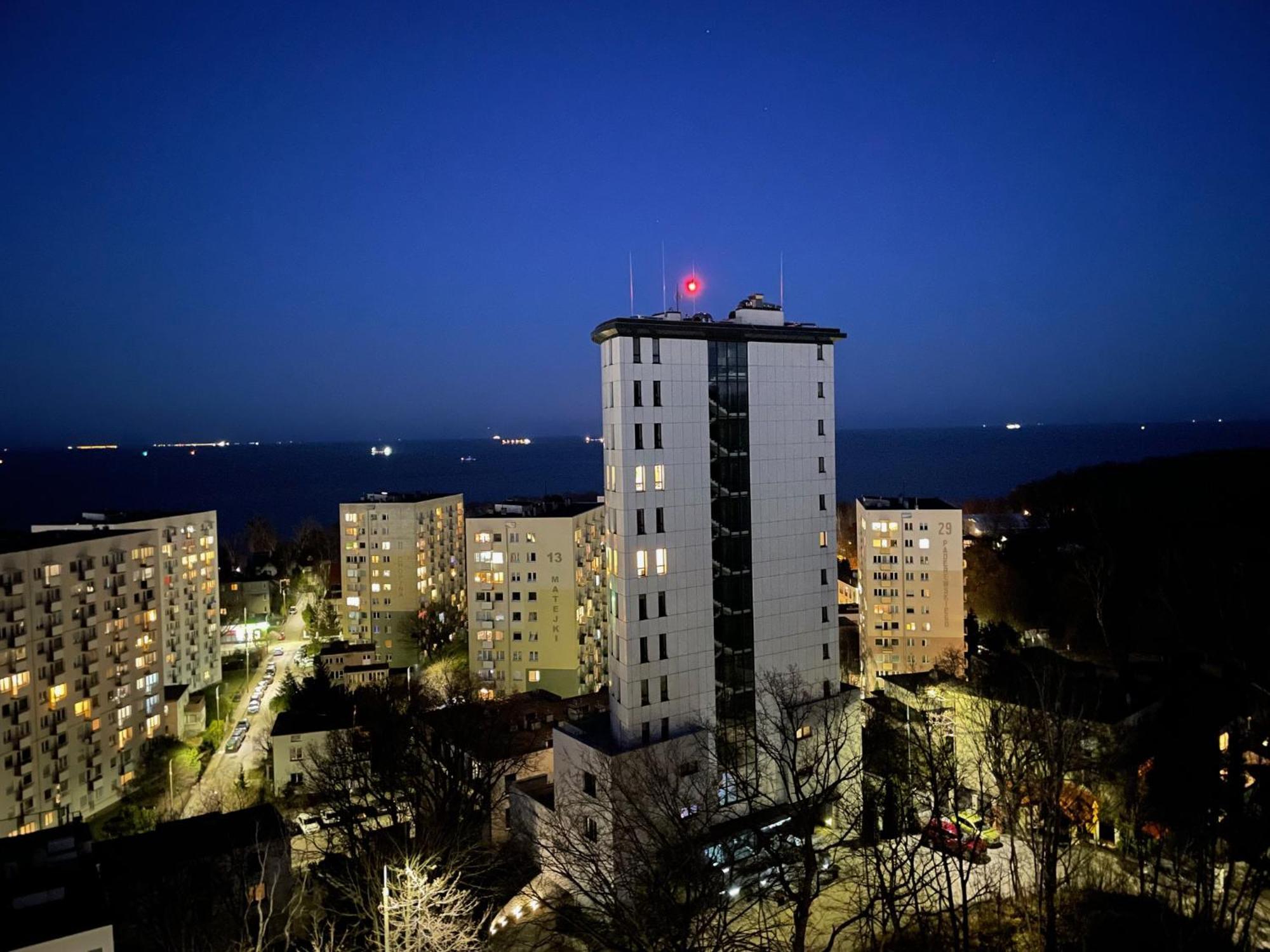Apartment Riviera Hills